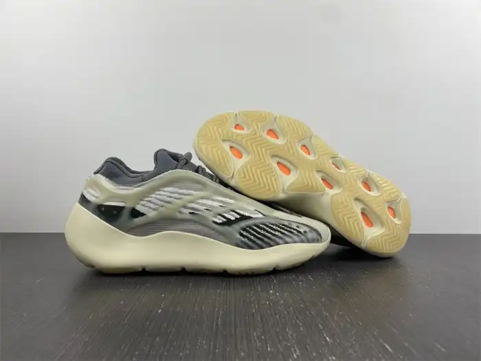 Cheap Adidas Yeezy 700 V3 Fade Salt ID1674 0131