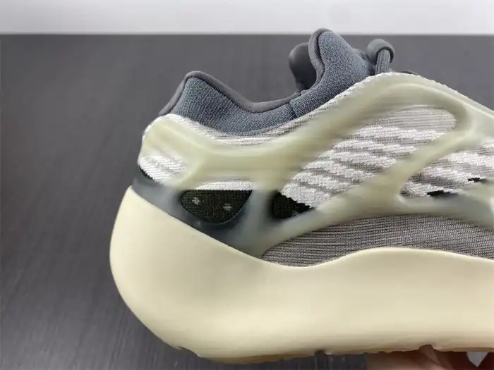 Cheap Adidas Yeezy 700 V3 Fade Salt ID1674 0131