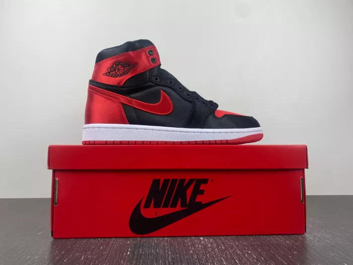 Rep Air Jordan 1 High OG WMNS Satin Bred FD4810-061 0114