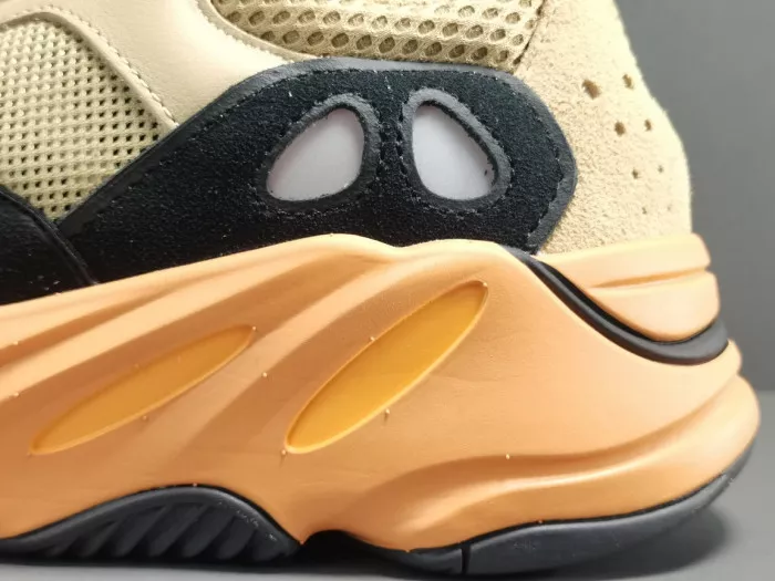 Rep Adidas Yeezy Boost 700 Enflame Amber GW0297 0113