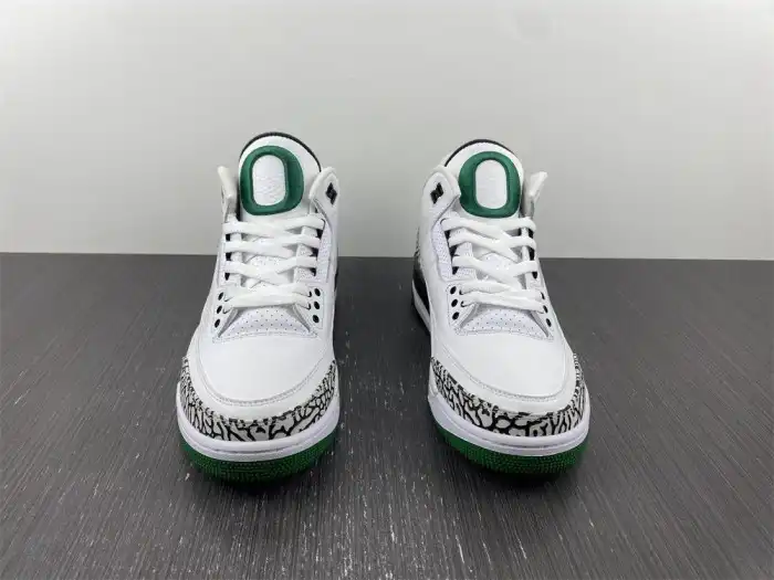 Cheap Jordan 3 Retro Oregon Ducks Pit Crew White 594282233 0129