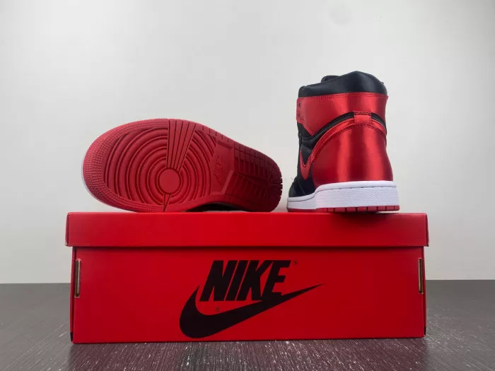 Rep Air Jordan 1 High OG WMNS Satin Bred FD4810-061 0114