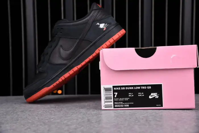 Cheap Nike SB Dunk Low Black Pigeon 883232-008 0206