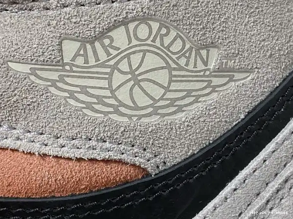 Cheap Jordan 1 Retro High Grey Neutral OG 555088-018 Air 0224