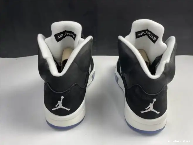 Rep JORDAN OREO 5 AIR CT4838-011 0222