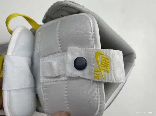 Rep 1 Air Switch High Jordan CW6576-100 Light Smoke 0218