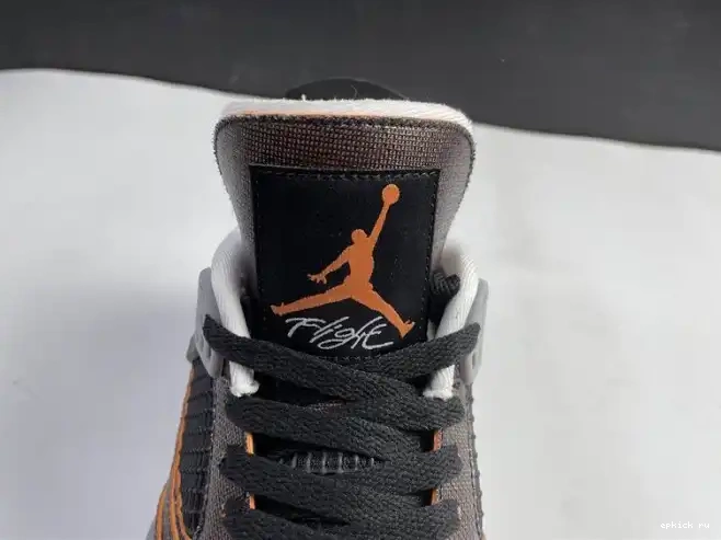 Cheap 4 Starfish (W) Jordan CW7183-100 Retro Air 0207