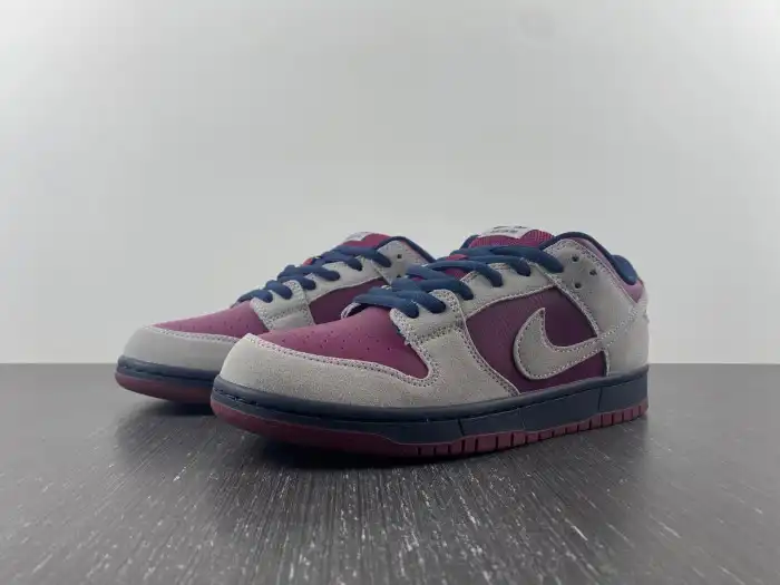 Cheap Nike SB Dunk Low Atmosphere Grey True Berry BQ6817-001 0206