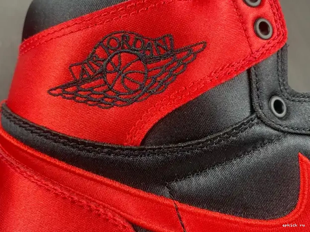 Rep Jordan Air Satin 1 WMNS OG Bred FD4810-061 High 0215