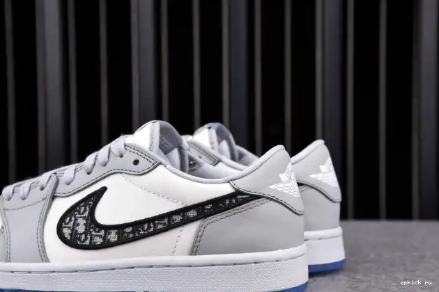 Cheap DR OG 1 box) JORDAN shoe (DR X CN8607-002 LOW 0321